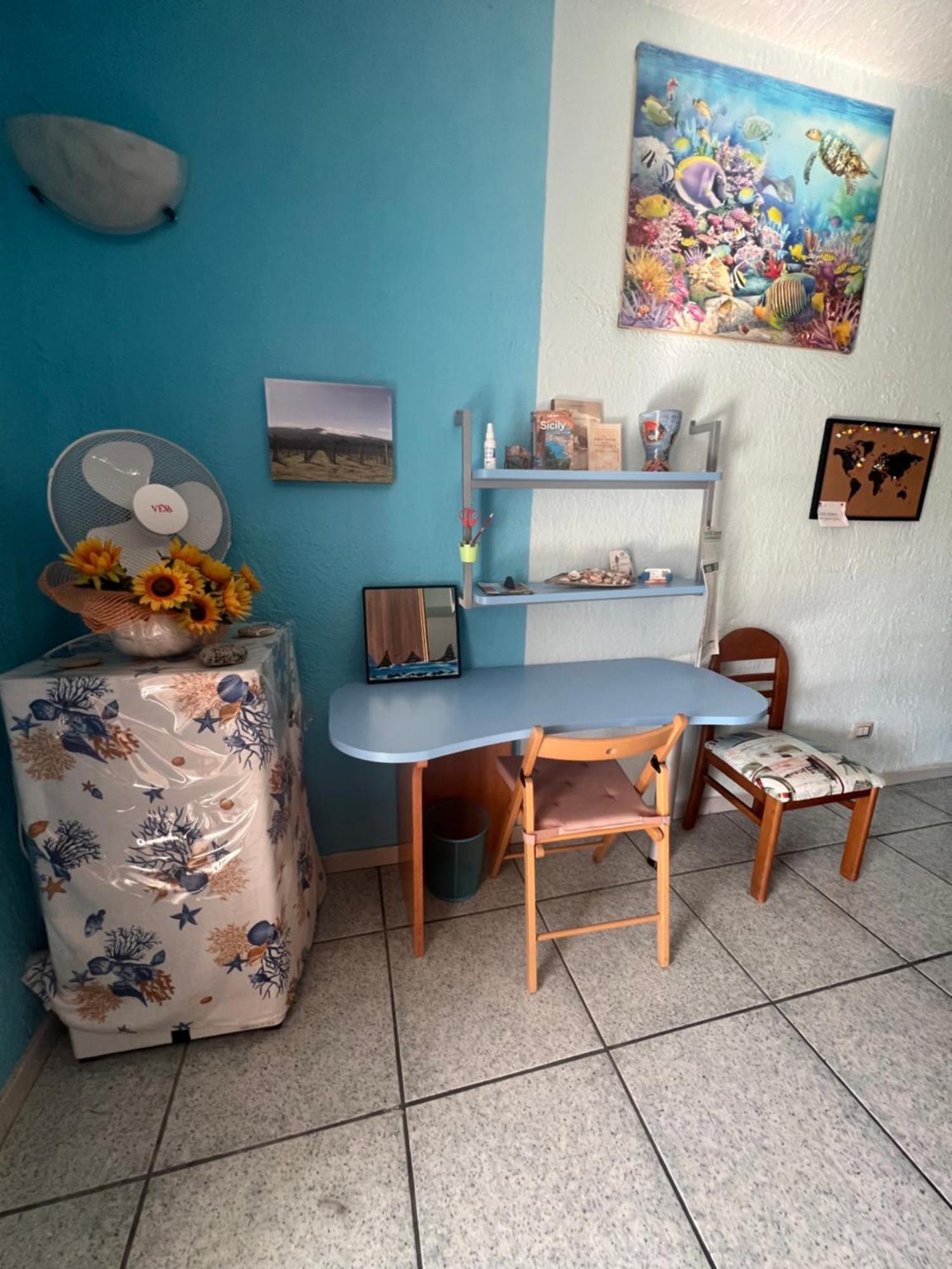 Sea View 2 Bedroom Vacation Apartment Giardini Naxos Dış mekan fotoğraf